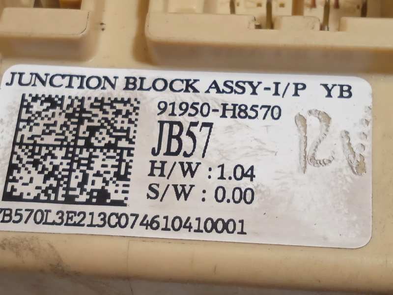Recambio de caja reles / fusibles para kia rio (yb) 1.2 cat referencia OEM IAM 91950H8570  