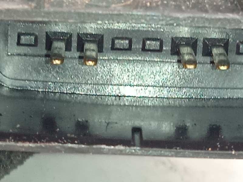 Recambio de cerradura puerta trasera derecha para kia rio (yb) 1.2 cat referencia OEM IAM 81420H8010JCN  81420H8010