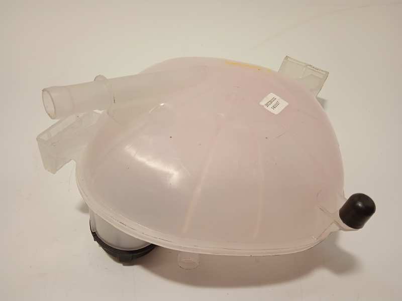 Recambio de deposito expansion para lynk&co lynk & co 01 1.5 phev referencia OEM IAM 8889247757  