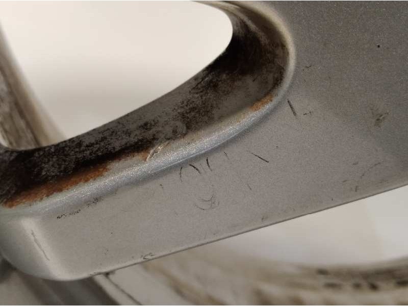 Recambio de llanta para toyota prius (nhw30) 1.8 16v cat (híbrido) referencia OEM IAM 4261147140  