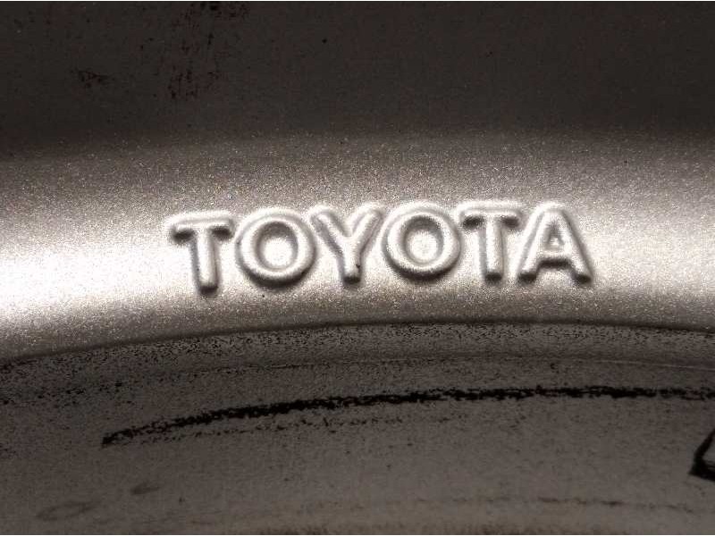 Recambio de llanta para toyota prius (nhw30) 1.8 16v cat (híbrido) referencia OEM IAM 4261147140  