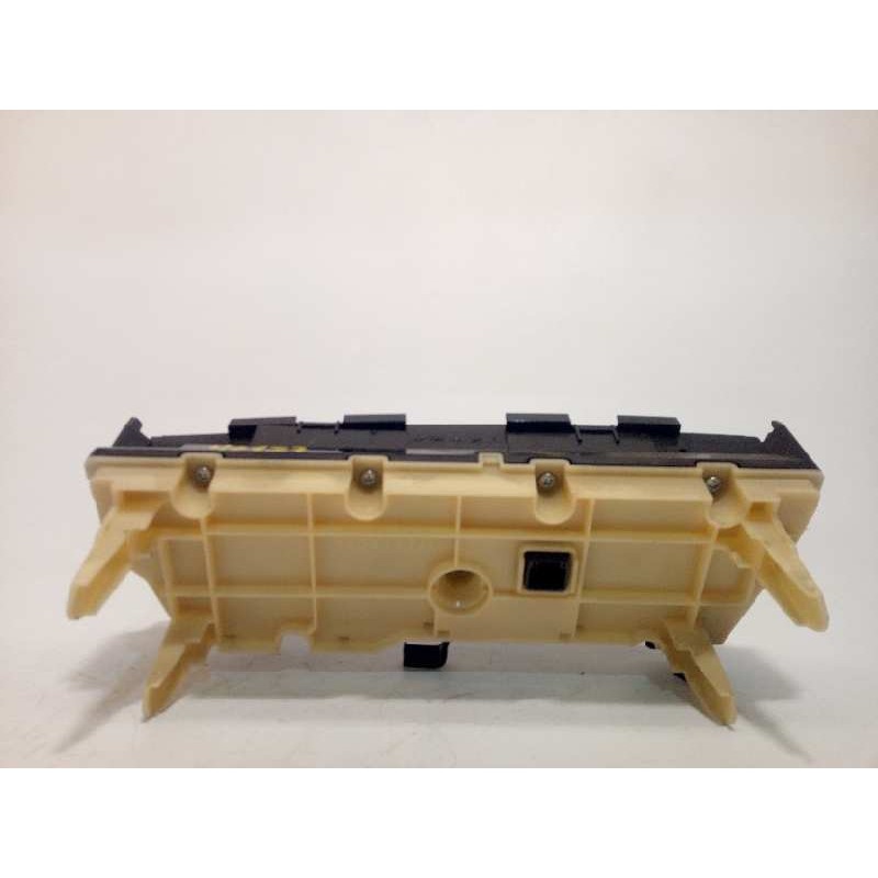 Recambio de mando climatizador para toyota prius (nhw30) 1.8 16v cat (híbrido) referencia OEM IAM 5590047020  