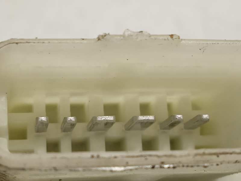 Recambio de elevalunas trasero derecho para peugeot 308 style referencia OEM IAM 9816271980  9826080380