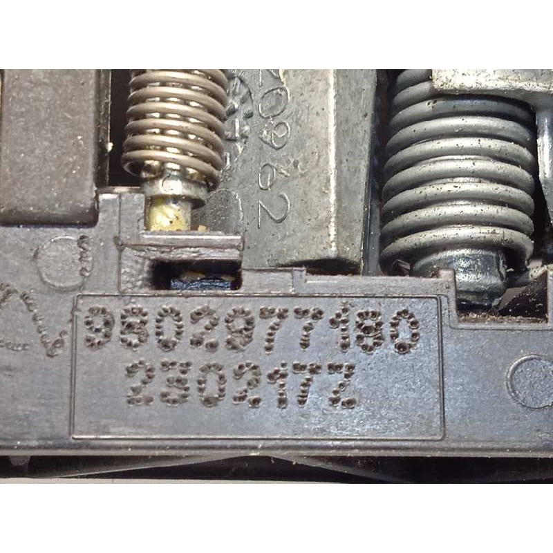 Recambio de maneta exterior delantera derecha para peugeot 308 style referencia OEM IAM 9802977180  