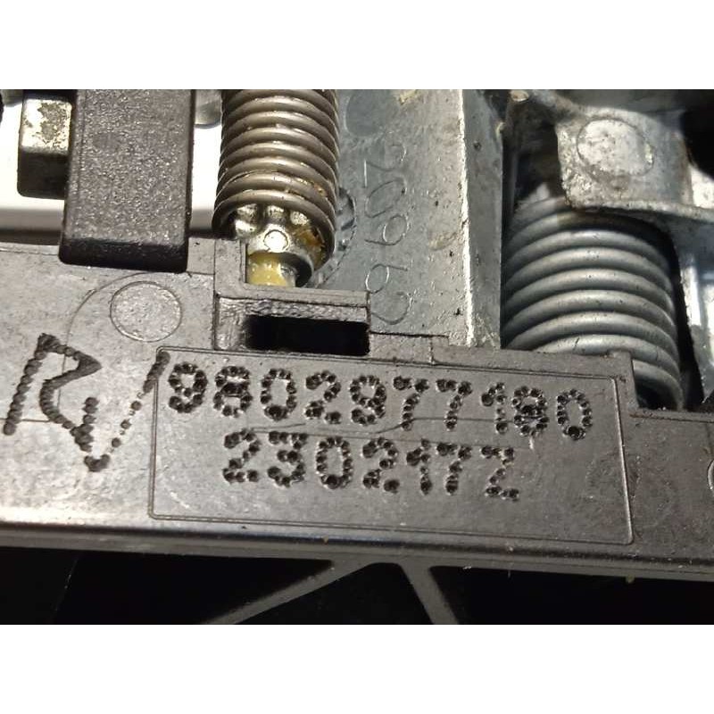 Recambio de maneta exterior trasera derecha para peugeot 308 style referencia OEM IAM 9802977180  