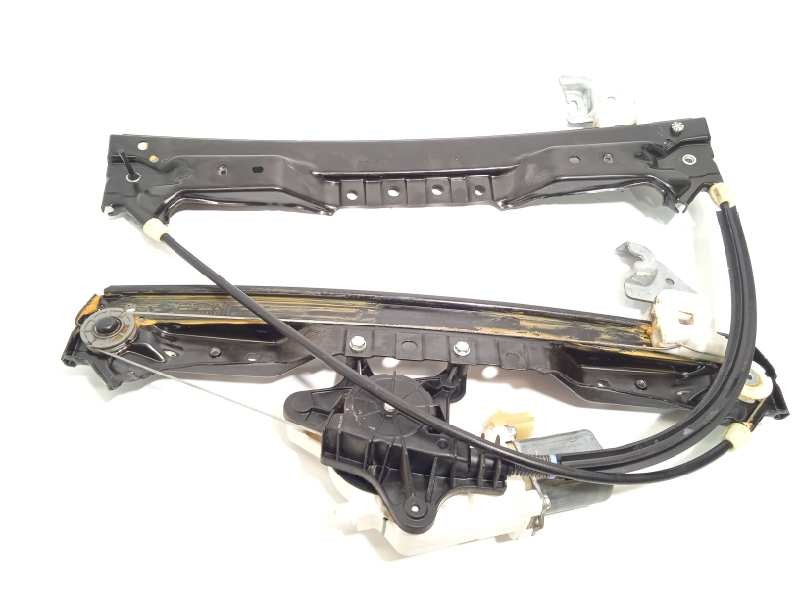 Recambio de elevalunas trasero derecho para lancia voyager (404) gold referencia OEM IAM 3018076D  0130822336