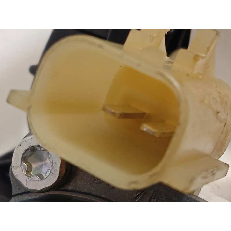 Recambio de elevalunas trasero derecho para lancia voyager (404) gold referencia OEM IAM 3018076D  0130822336