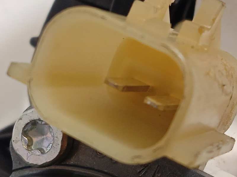 Recambio de elevalunas trasero derecho para lancia voyager (404) gold referencia OEM IAM 3018076D  0130822336