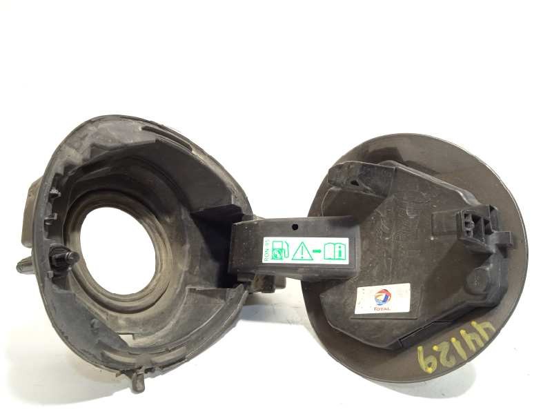 Recambio de tapa exterior combustible para peugeot 308 style referencia OEM IAM 9677268980  9677394980