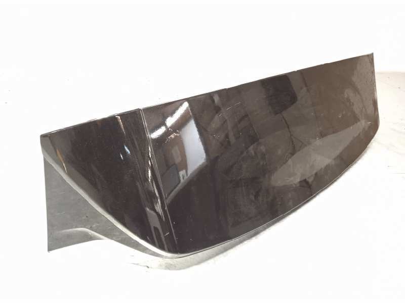 Recambio de aleron trasero para lynk&co lynk & co 01 1.5 phev referencia OEM IAM 8888722707  