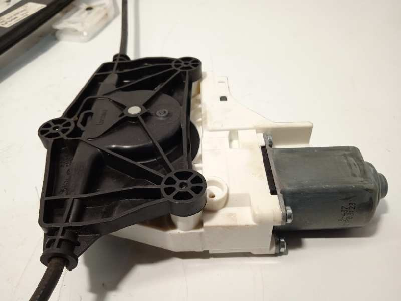 Recambio de elevalunas trasero derecho para audi q3 (8ug) 2.0 16v tfsi referencia OEM IAM 8U0839462  8K0959812A