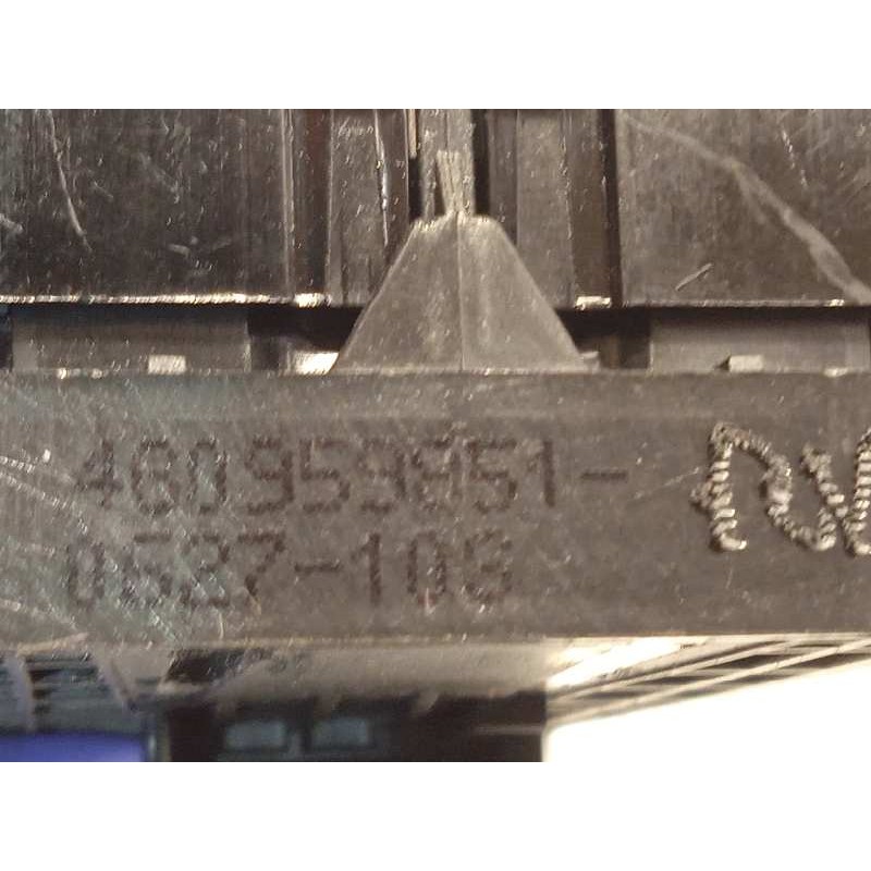 Recambio de mando elevalunas delantero izquierdo para audi q3 (8ug) 2.0 16v tfsi referencia OEM IAM 4G0959851  