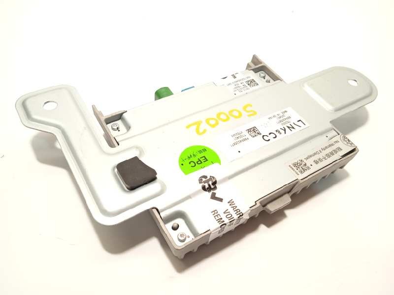 Recambio de antena para lynk&co lynk & co 01 1.5 phev referencia OEM IAM 8894225871  