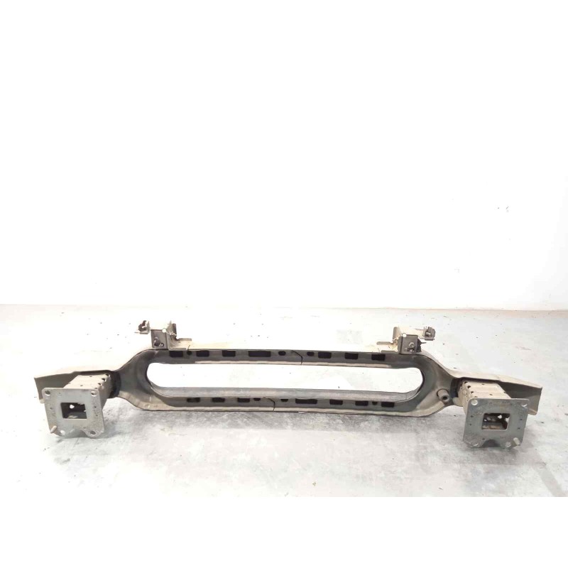 Recambio de refuerzo paragolpes delantero para peugeot 407 st confort referencia OEM IAM 7414FN  