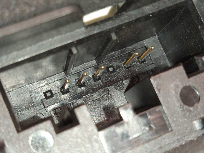 Recambio de cerradura puerta delantera derecha para volkswagen polo 1.0 tsi referencia OEM IAM 10B837016B  