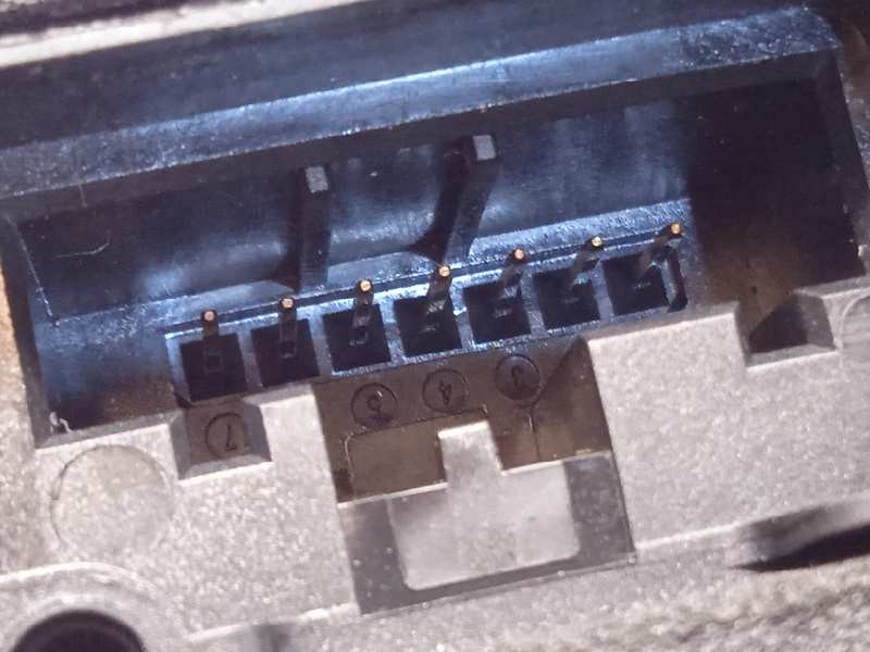 Recambio de cerradura puerta trasera derecha para seat ateca (kh7) reference referencia OEM IAM 5TA839016L  