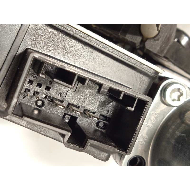 Recambio de elevalunas trasero izquierdo para seat ateca (kh7) reference referencia OEM IAM 575839461A 0130822725 5Q0959407A