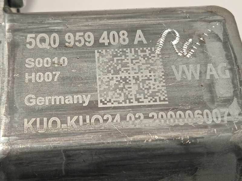 Recambio de elevalunas trasero derecho para seat ateca (kh7) reference referencia OEM IAM 575839462A 0130822724 5Q0959408A