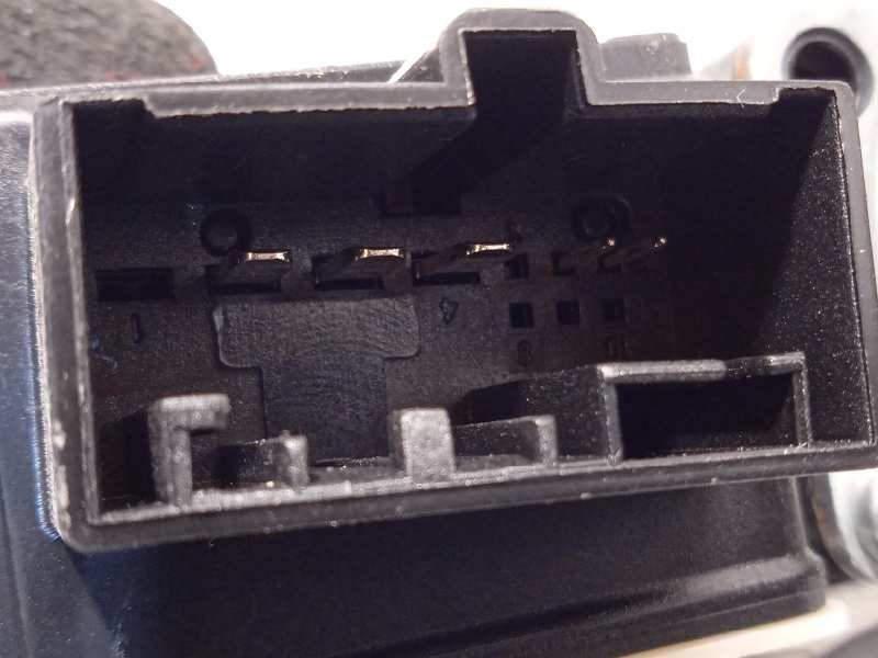 Recambio de elevalunas trasero derecho para seat ateca (kh7) reference referencia OEM IAM 575839462A 0130822724 5Q0959408A