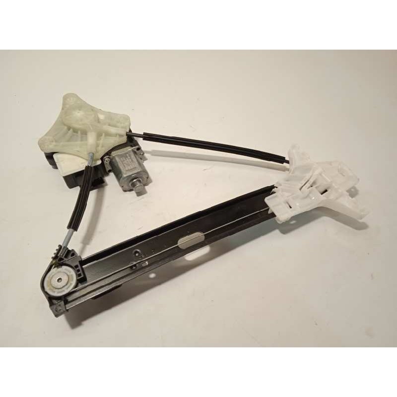 Recambio de elevalunas trasero izquierdo para volkswagen polo 1.0 tsi referencia OEM IAM 2G6839461D  5Q0959407D