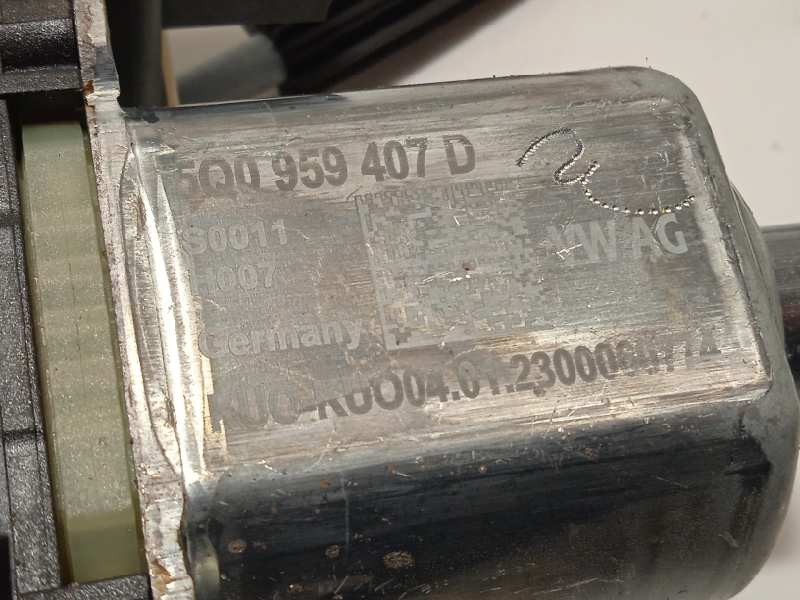 Recambio de elevalunas trasero izquierdo para volkswagen polo 1.0 tsi referencia OEM IAM 2G6839461D  5Q0959407D