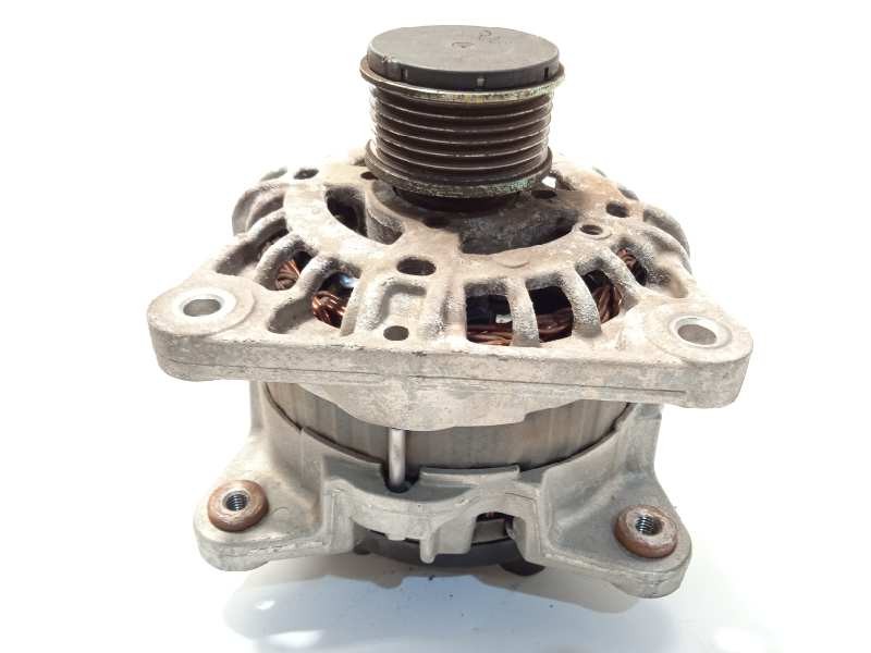 Recambio de alternador para dacia sandero ambiance referencia OEM IAM 231002949R  F000BL0719