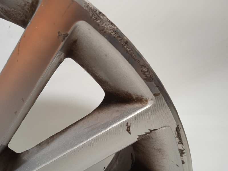 Recambio de llanta para mercury milan 3.0 referencia OEM IAM 7N7C1007CC  