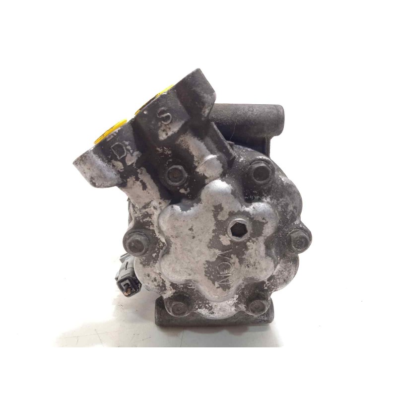 Recambio de compresor aire acondicionado para renault clio iii exception referencia OEM IAM 8200365787  