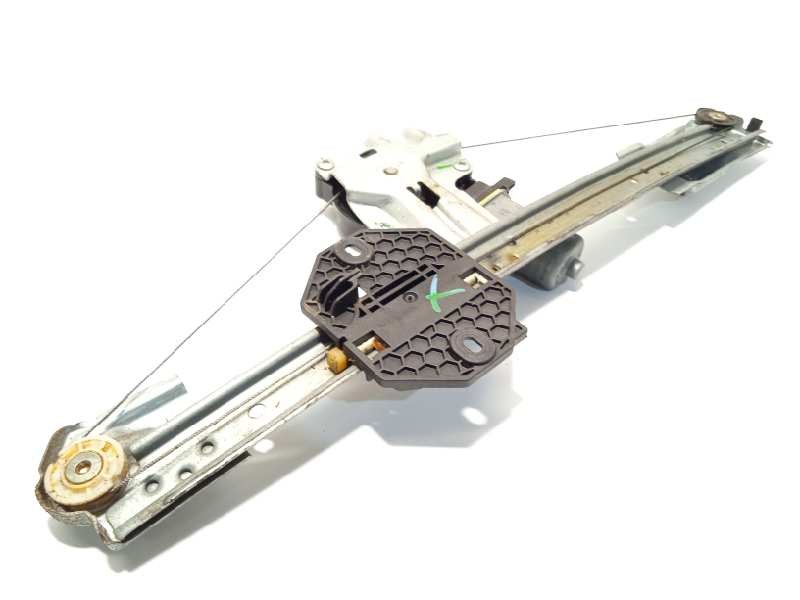 Recambio de elevalunas delantero izquierdo para dacia sandero ambiance referencia OEM IAM 807213282R  