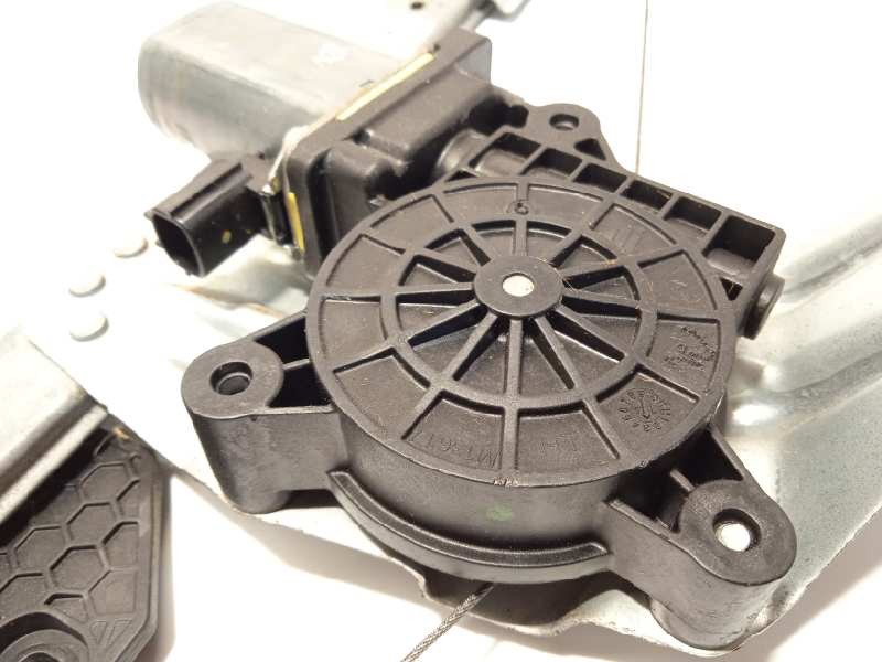 Recambio de elevalunas delantero izquierdo para dacia sandero ambiance referencia OEM IAM 807213282R  