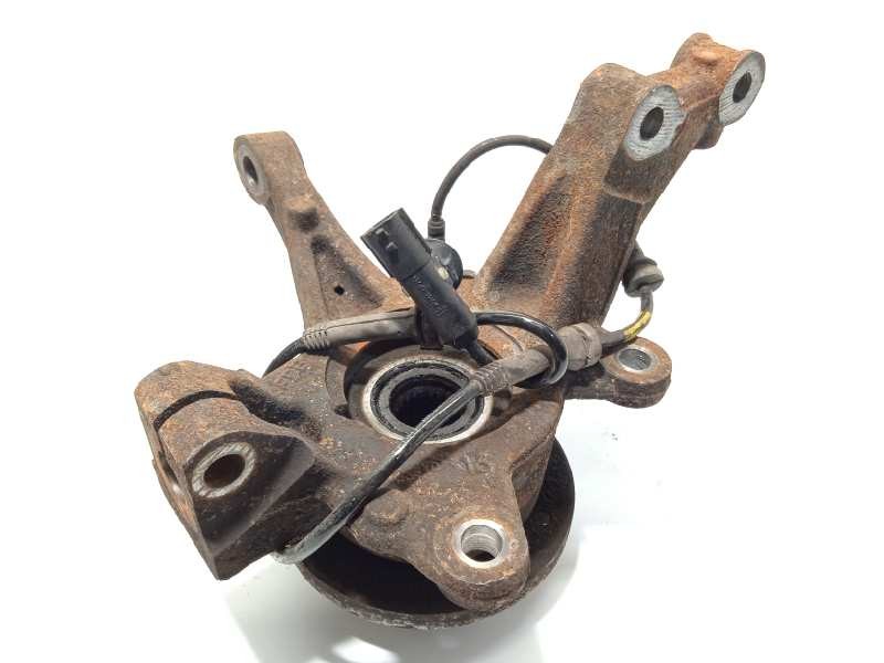 Recambio de mangueta delantera izquierda para dacia sandero ambiance referencia OEM IAM 400151018R  