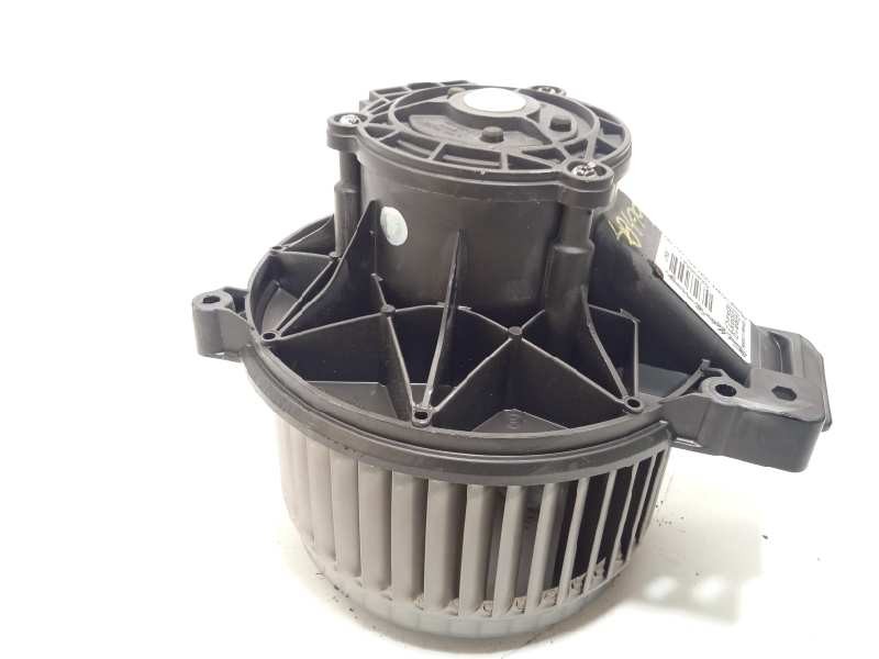 Recambio de motor calefaccion para mercury milan 3.0 referencia OEM IAM 786152CCWF  52406841