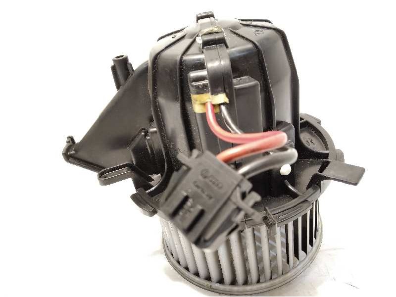 Recambio de motor calefaccion para audi a5 coupe (8t) 2.7 tdi referencia OEM IAM 8K2820021C  