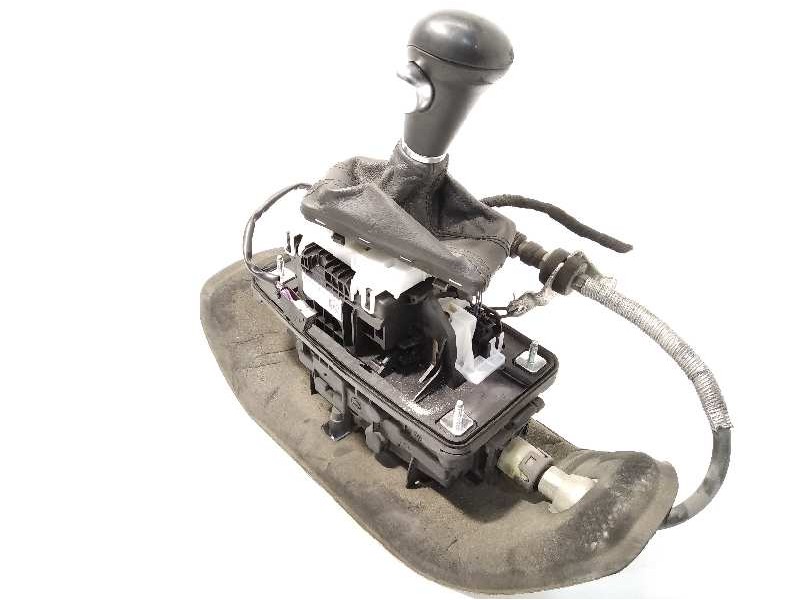 Recambio de palanca cambio para audi a5 coupe (8t) 2.7 tdi referencia OEM IAM 8K2713041H  
