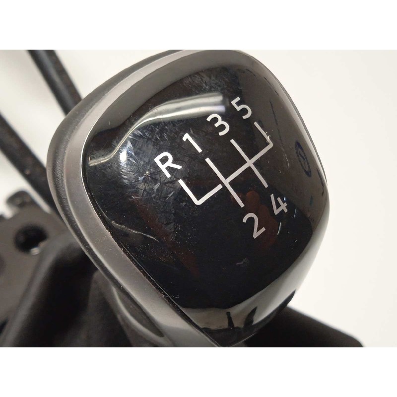 Recambio de palanca cambio para volkswagen polo 1.0 tsi referencia OEM IAM 5R3711049K  