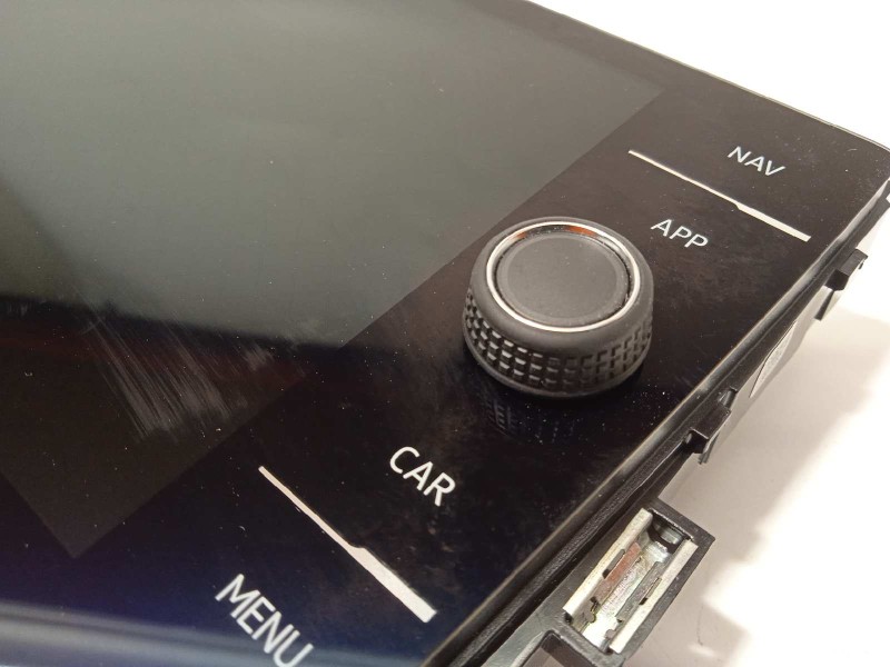 Recambio de pantalla multifuncion para volkswagen polo 1.0 tsi referencia OEM IAM 5NN919605B  