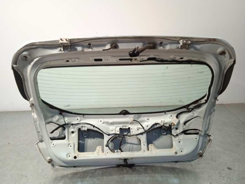 Recambio de porton trasero para kia cee´d 1.4 cat referencia OEM IAM 73700A2000  
