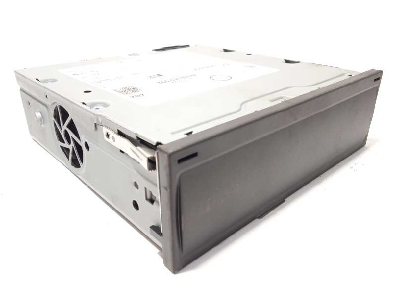 Recambio de sistema navegacion gps para volkswagen polo 1.0 tsi referencia OEM IAM 3G5035820M  