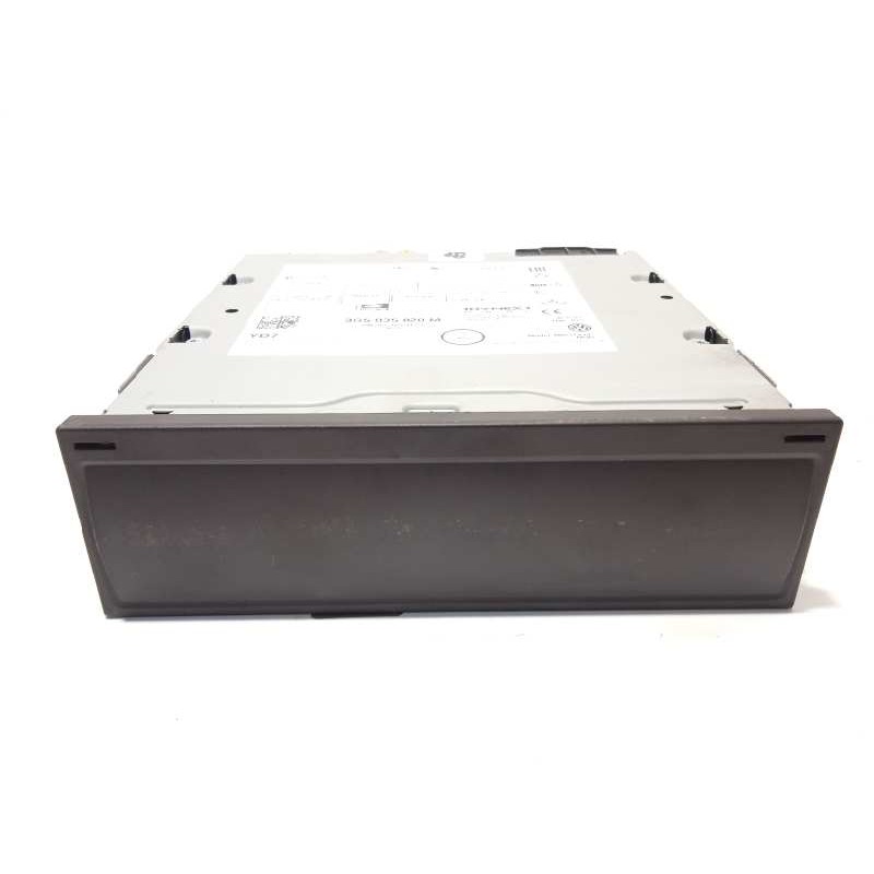 Recambio de sistema navegacion gps para volkswagen polo 1.0 tsi referencia OEM IAM 3G5035820M  