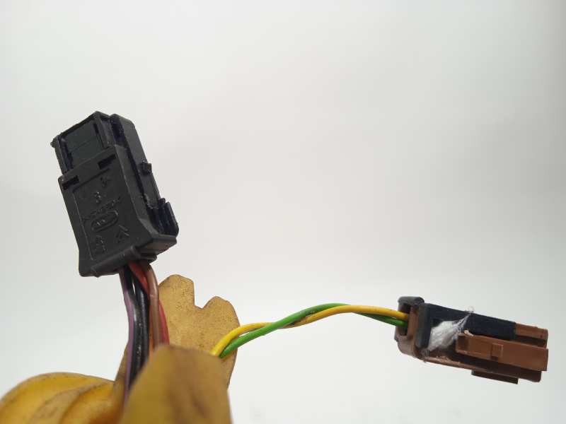 Recambio de retrovisor izquierdo para peugeot 308 2.0 16v hdi fap referencia OEM IAM 8153NG  