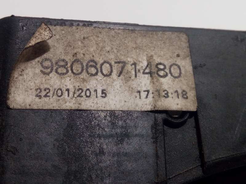 Recambio de maneta exterior delantera derecha para citroën ds5 referencia OEM IAM 9806071480  