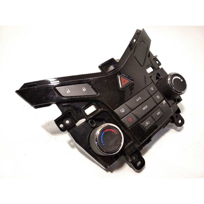 Recambio de mando climatizador para chevrolet cruze lt referencia OEM IAM 3839408  