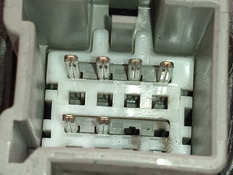 Recambio de retrovisor derecho para mercury milan 3.0 referencia OEM IAM 6E5Z17682B  