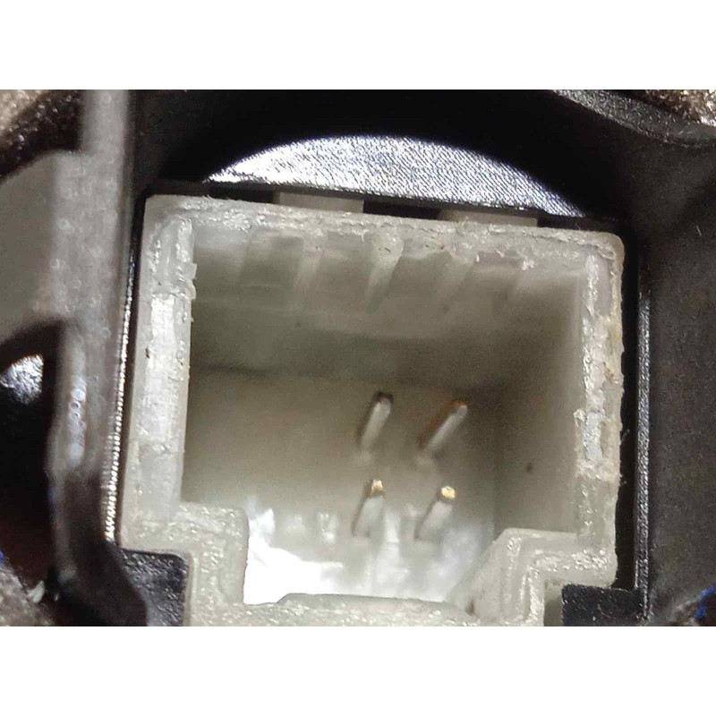 Recambio de cerradura puerta trasera izquierda para renault captur ii referencia OEM IAM 825031538R  