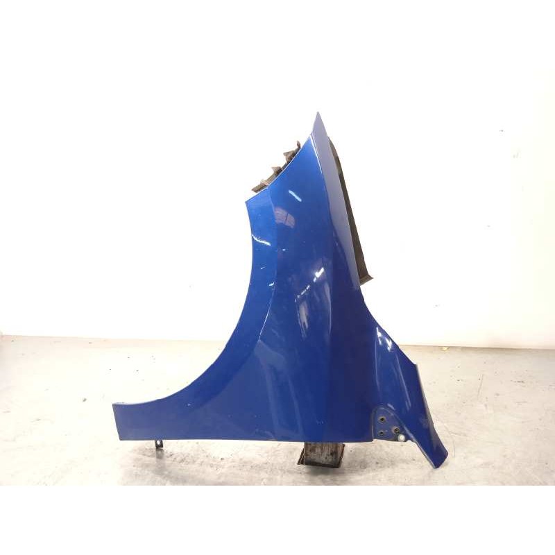 Recambio de aleta delantera izquierda para renault megane iii berlina 5 p dynamique referencia OEM IAM 631017297R  