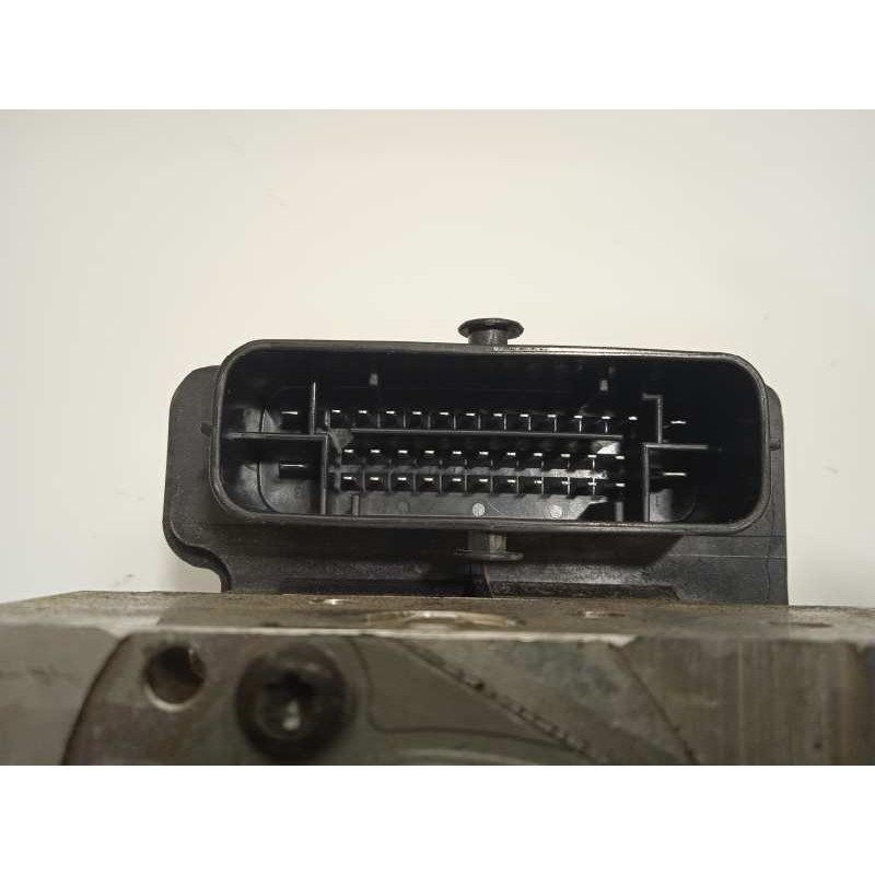 Recambio de abs para kia cee´d drive referencia OEM IAM 58920A2210 6158945200 A258920500