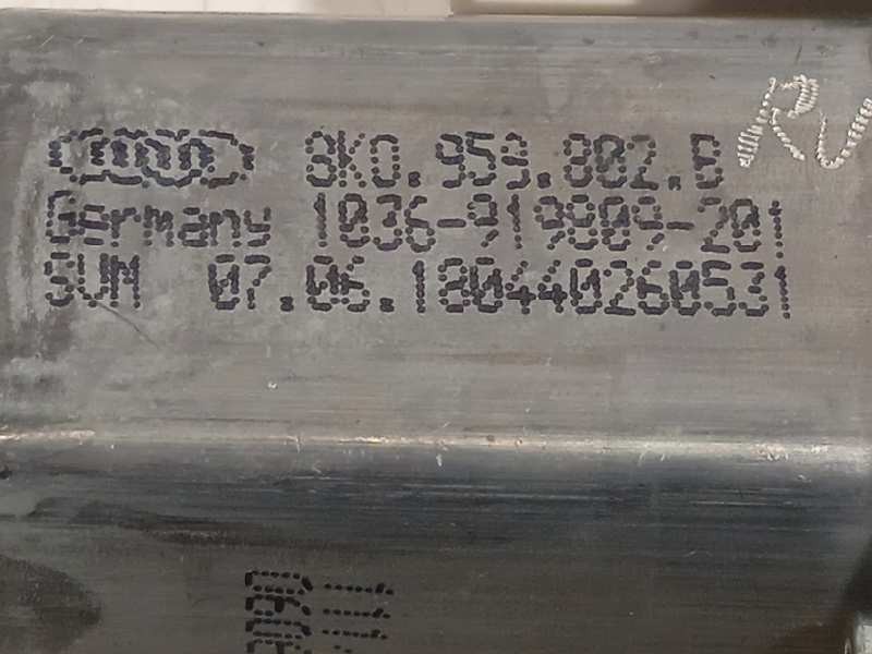 Recambio de elevalunas delantero derecho para audi q3 (8ug) sport edition referencia OEM IAM 8U0837462  8K0959802B
