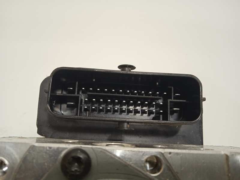 Recambio de abs para hyundai i20 tecno referencia OEM IAM 58920C8250 6158945200 C858920550