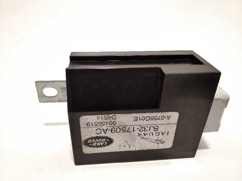 Recambio de modulo electronico para land rover evoque 2.2 td4 cat referencia OEM IAM BJ3217509AC  LR033016