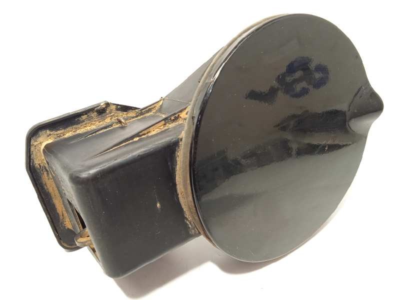 TAPA EXTERIOR COMBUSTIBLE 04674991AF 4674991AH 4674991AF